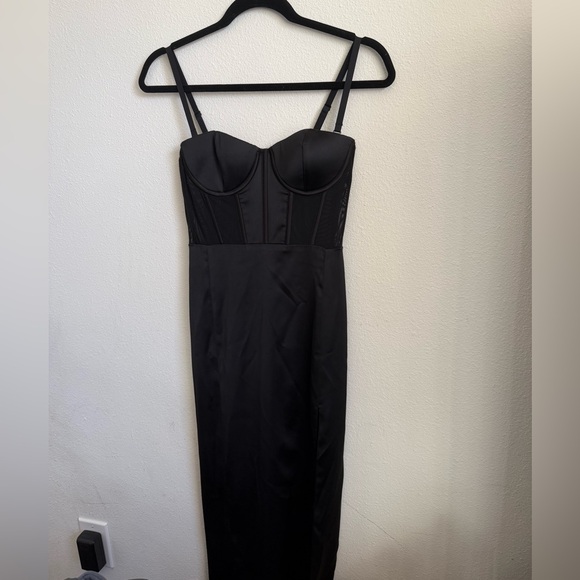 Meshki Talisa Chain Strap Side Split Corset Dress - Black - Picture 3 of 6